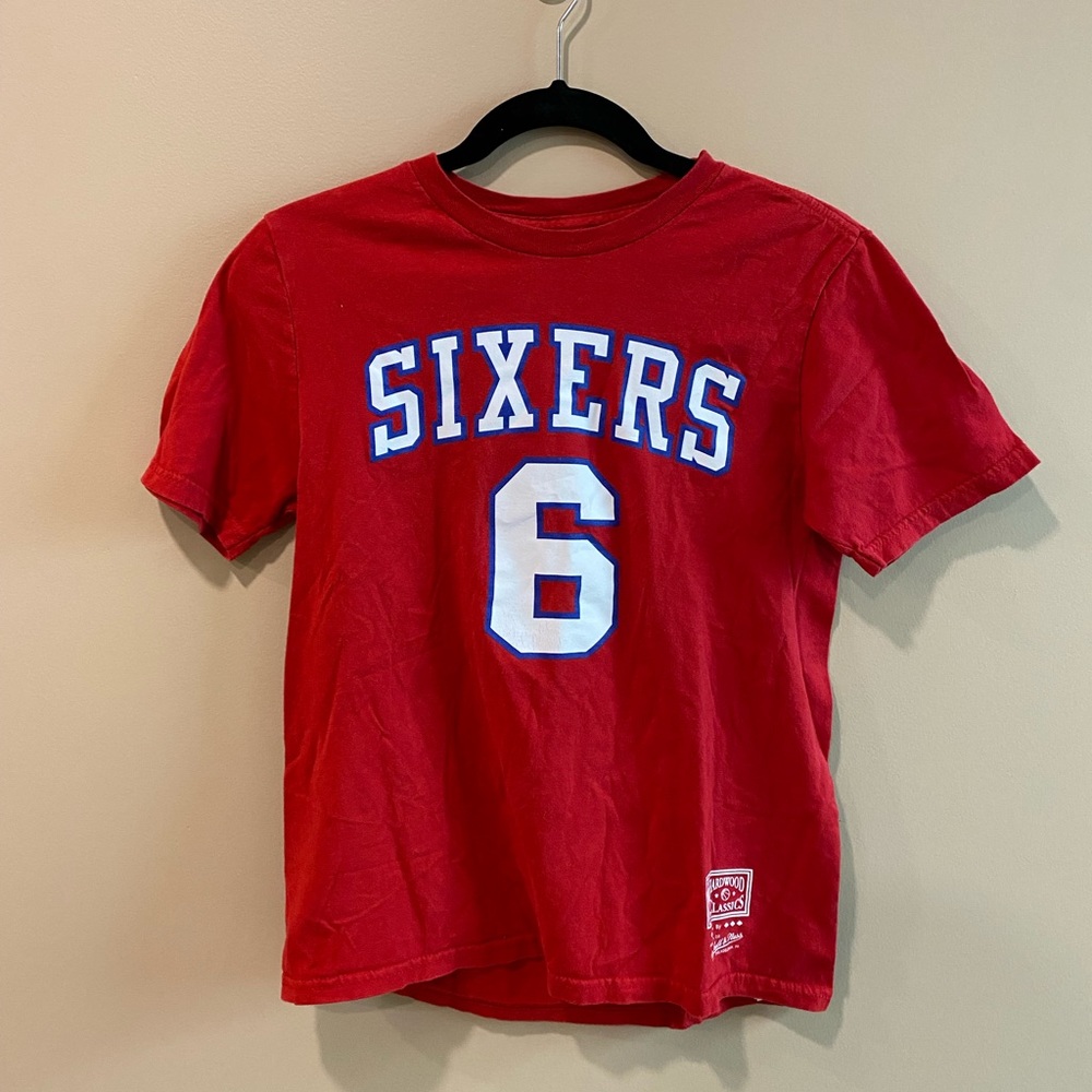Sixers Erving #6 Hardwood Classics boys large sports athletic tee shirt